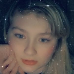 Meet your Posher, Kay